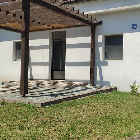 Apartmani Nova Topola Luaran gambar